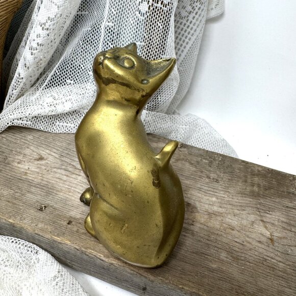 Vintage Solid Brass Cat Figurine Statue 5" Tall Decorative Home Decor - Picture 1 of 9